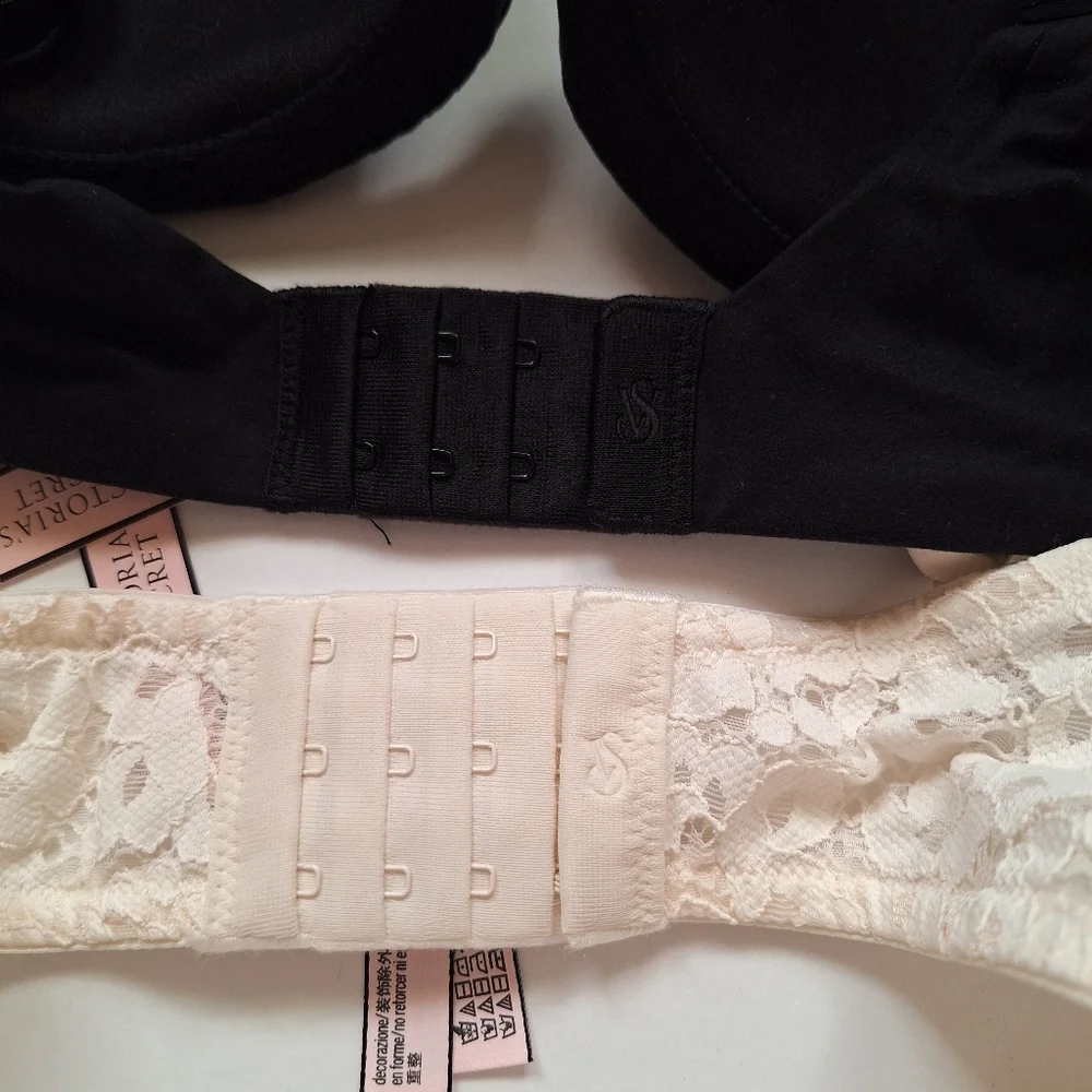 (2) Victoria‎ Secret Lace Bra